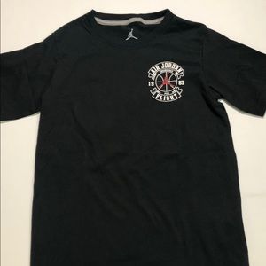 Air Jordan Women’s Tee Shirt Black Size Small